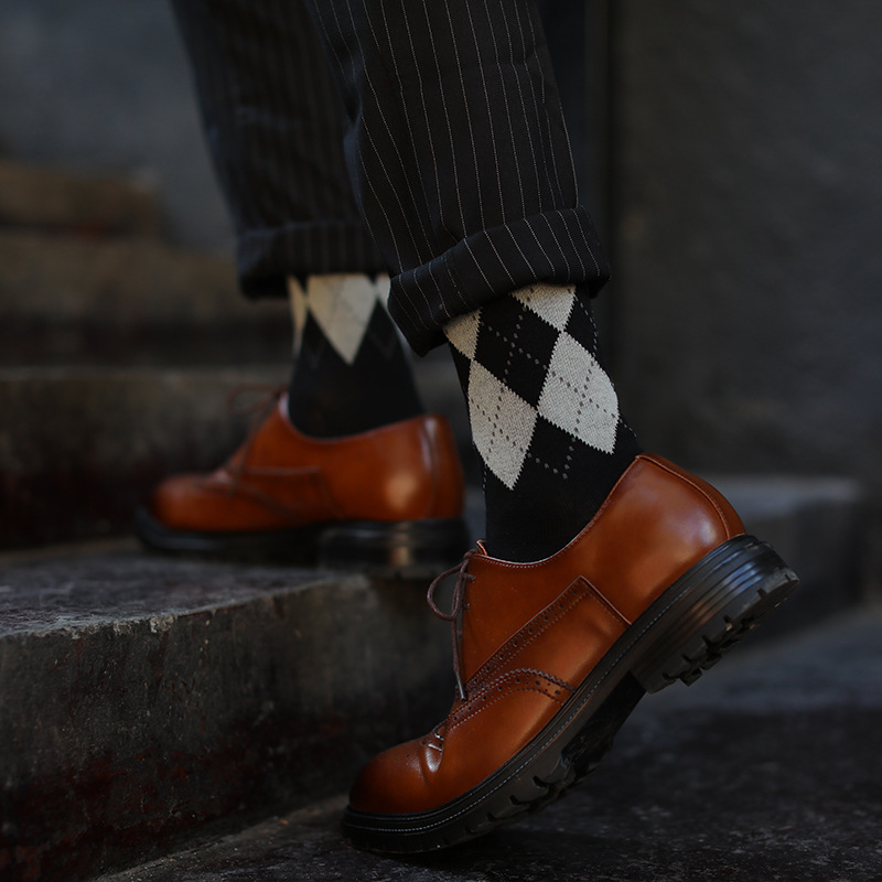 Men's Plaid Socks: British Style Cotton Dress Socks for Fall & Winter - Image 3
