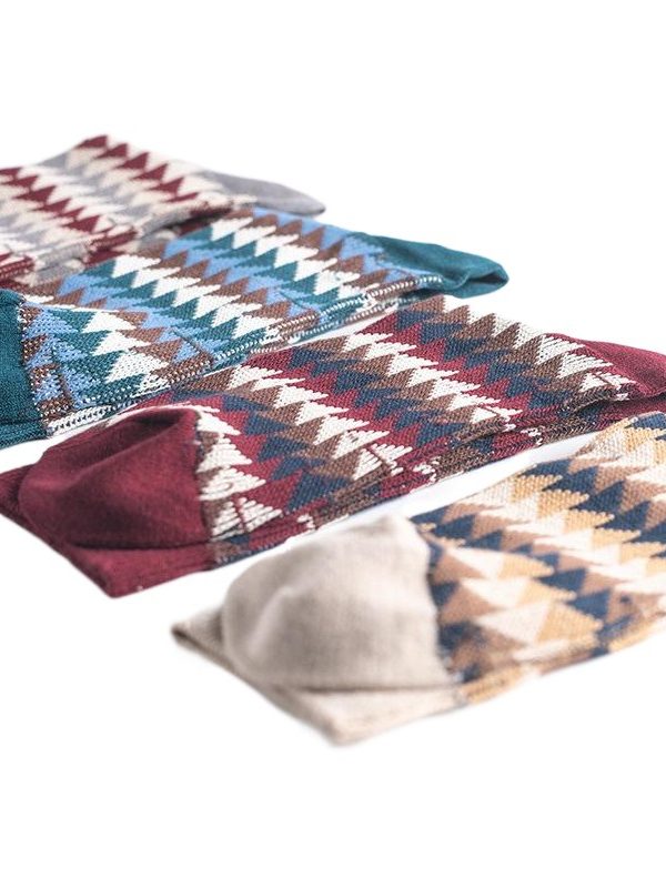 autumn and winter socks men's and women's cotton mid-calf length socks Korean fashion personality couple stockings Street double needle double road