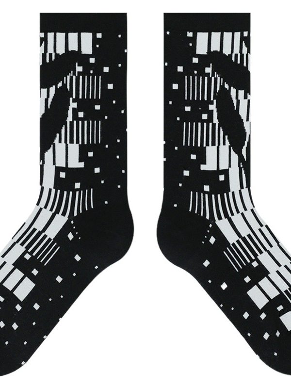 himiya ko socks autumn mid-calf cotton socks women's black and white striped socks women's cotton Japanese simple fashion sports socks
