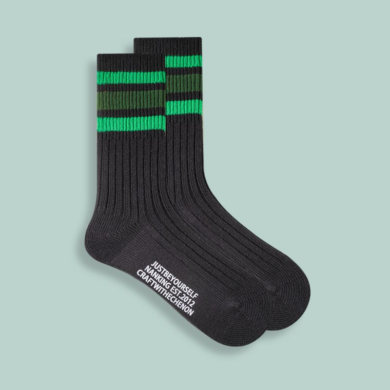 2022 Autumn and Winter Socks Men's Boneless Combed Cotton Vintage Thick Needle Lovers Socks Three Bars Sports Skateboard Men's and Women's Socks Trendy - Image 9
