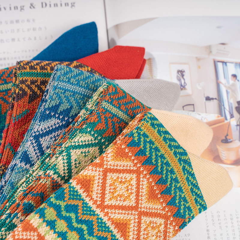 2024 Retro Ethnic Socks: Combed Cotton Sports & Fall Fashion - Image 2