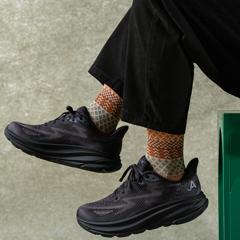 Echenon Retro Combed Cotton Socks: Warm Mid-Tube for Men & Women - Image 2