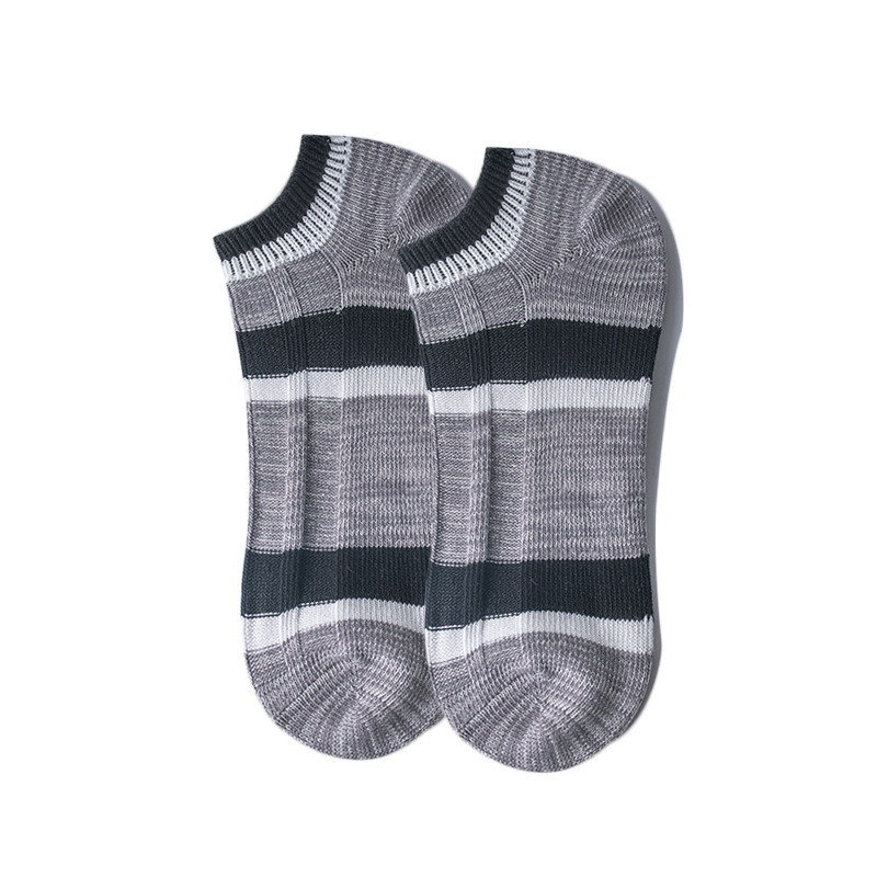 Men's Retro Ethnic Socks: Trendy Thick Cotton Needle Boat Socks - Image 7