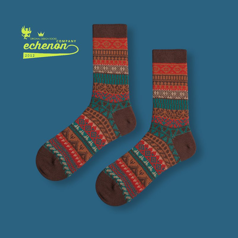 2024 new ethnic style autumn and winter  fashion brand men's and women's socks combed cotton boneless retro fashion lovers socks - Image 9
