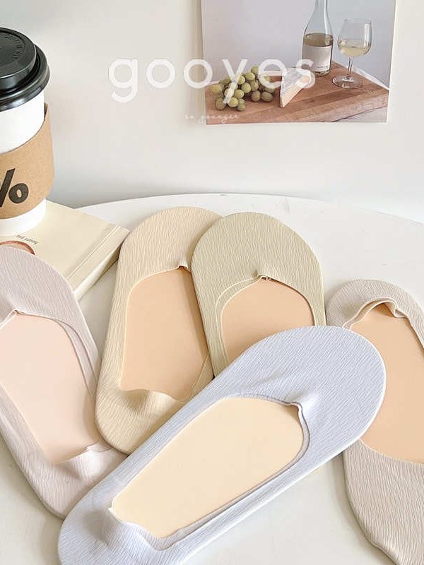 Women Socks Non-Slip Solid Color Shallow Mouth Invisible